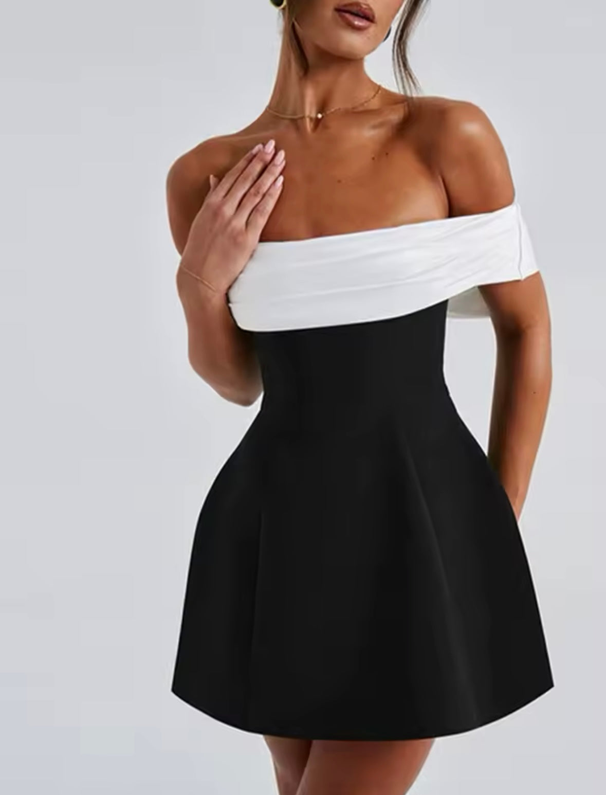 Sexy Slim-fit Off-shoulder Contrasting-color Dress Forever2bk Sexy Slim-fit Off-shoulder Contrasting-color Dress Forever2bk